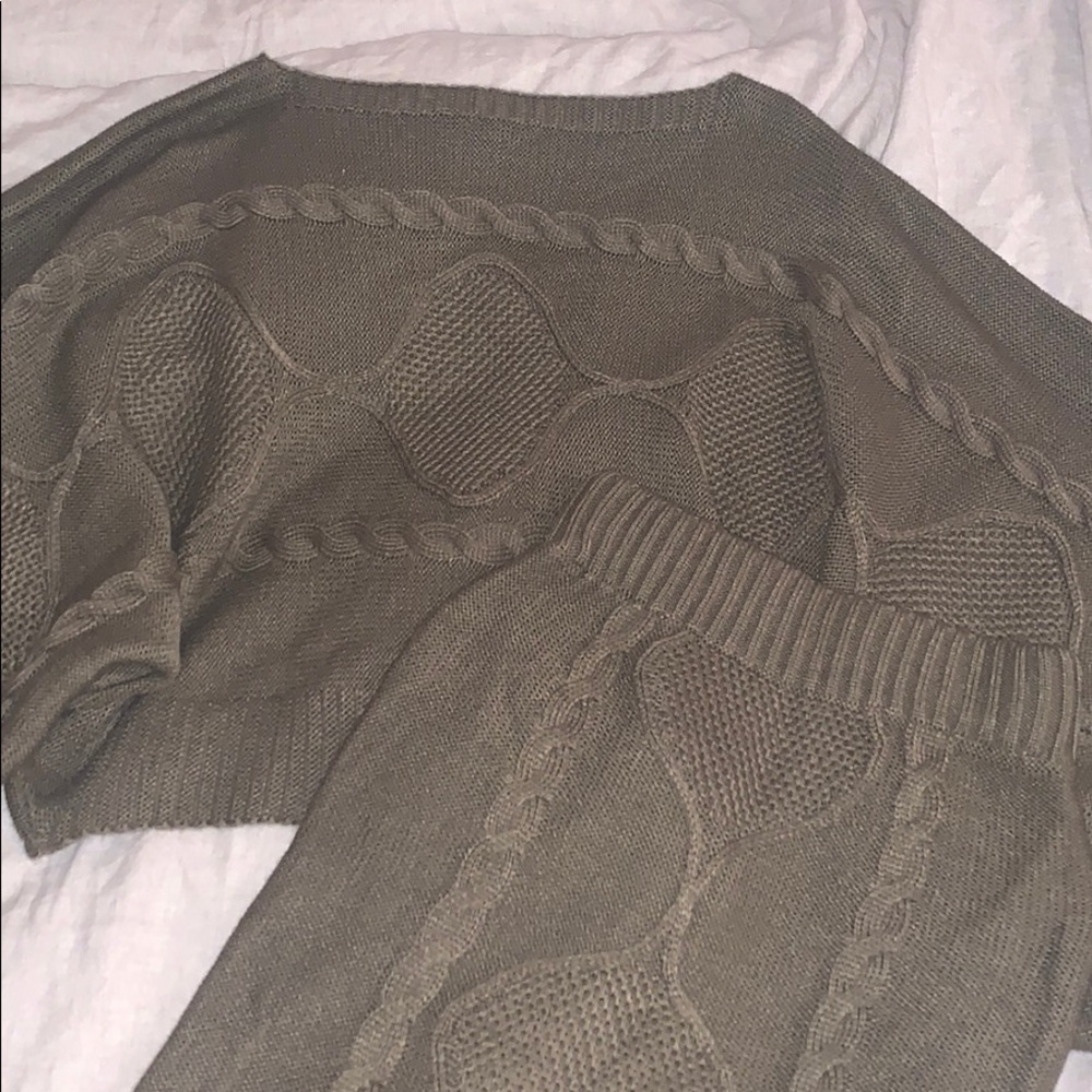 Sweater Set - Picture 9 of 9